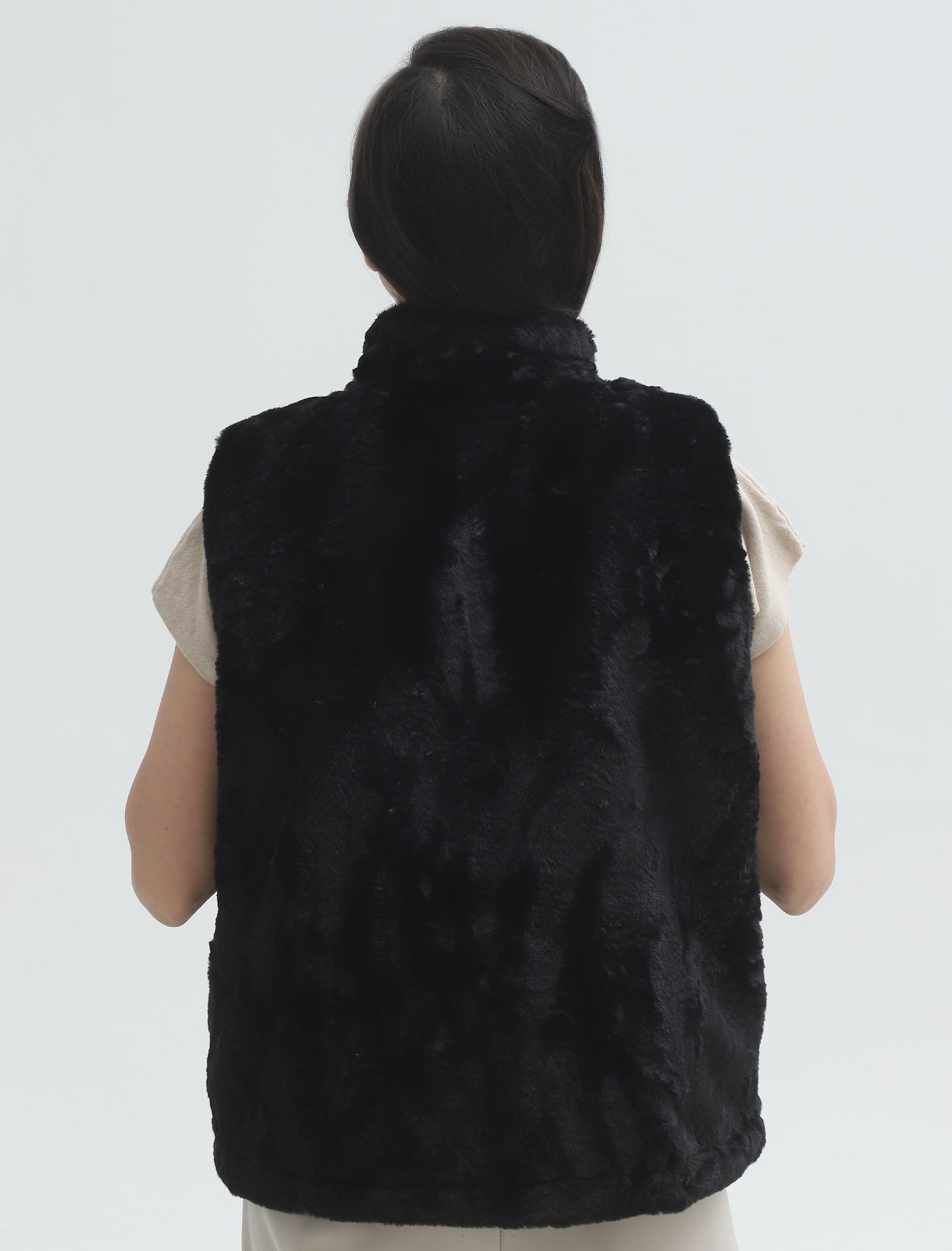 Black Women Sleeve Less Sweater